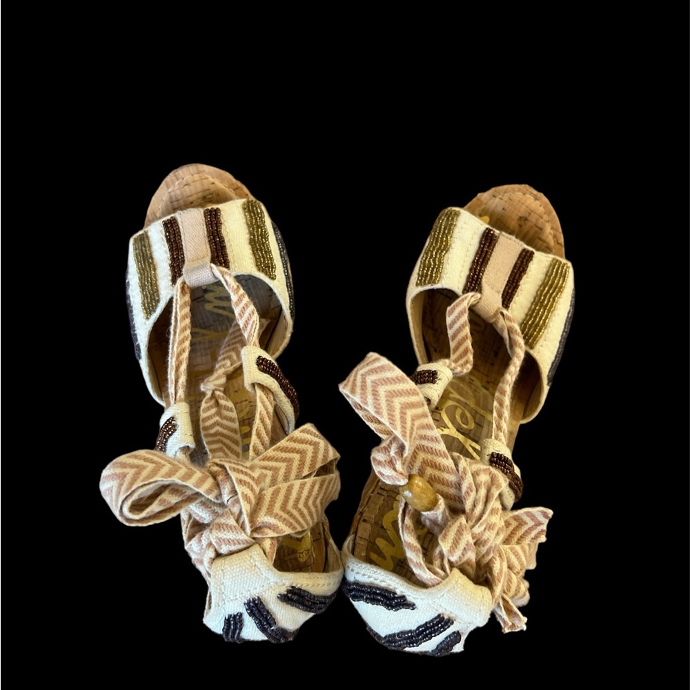 Cute Multi Colored Wedges - Picture 5 of 6